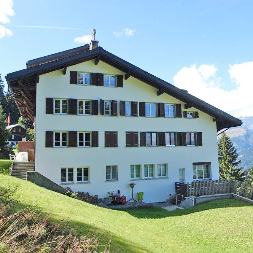 3-Zimmer-Wohnung in Surcuolm